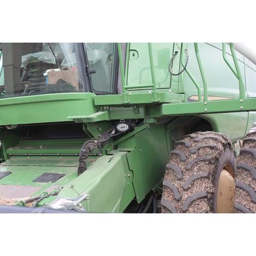 HR40244 Pivoting LED Flood Beam Light for John Deere Tractors & Combines, 1680 Lumens
